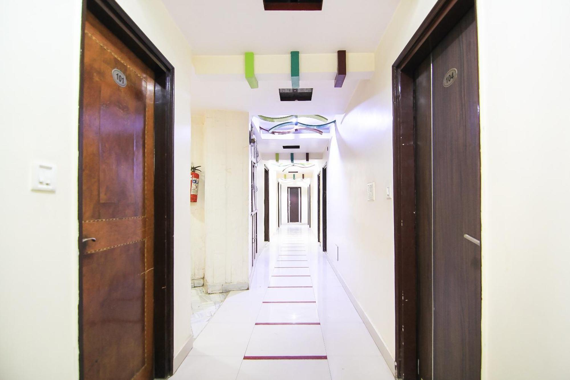 Oyo 2569 Hotel Paradise Κανπούρ Εξωτερικό φωτογραφία